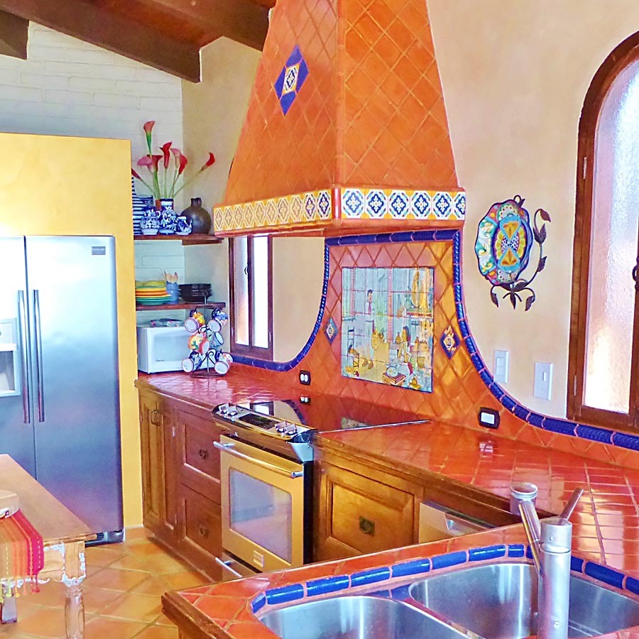 accent mexican wall tiles with border